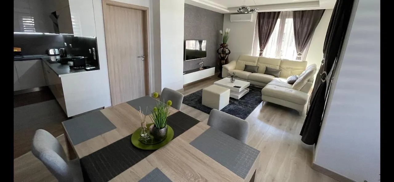 N.Cristian Apartment Budapest